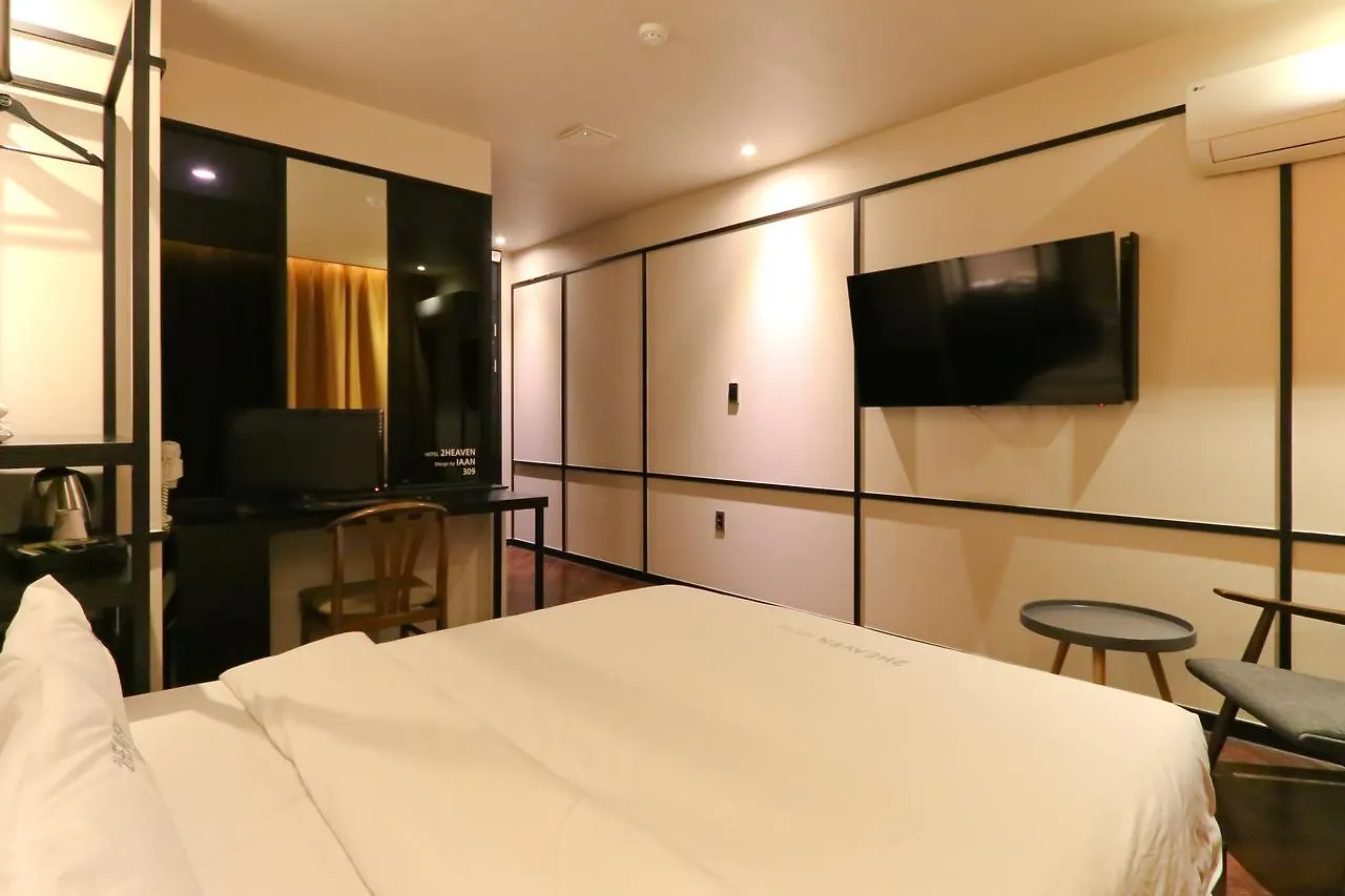 To Heaven Hotel Busan 2*,  South Korea