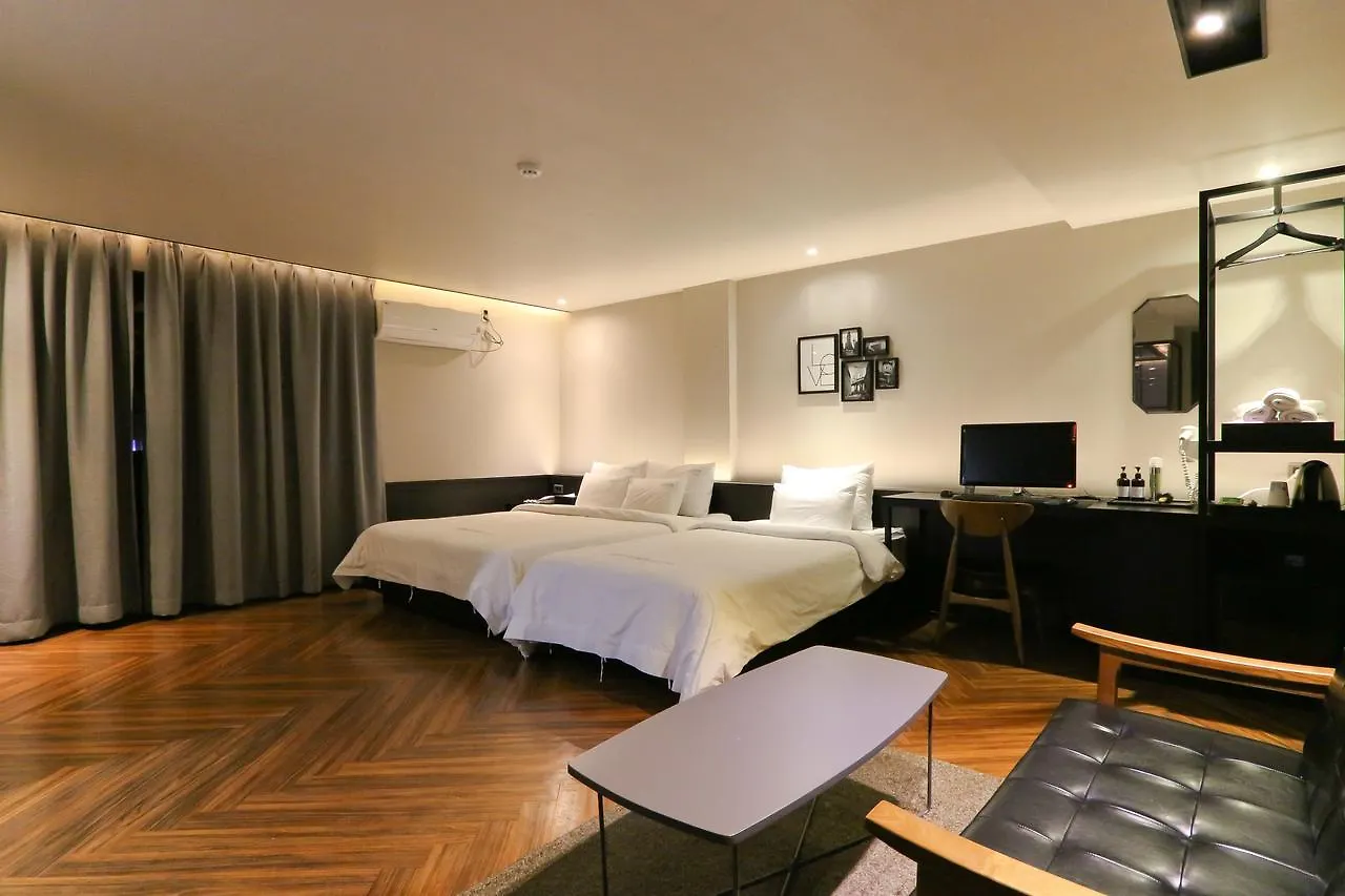 To Heaven Hotel Busan