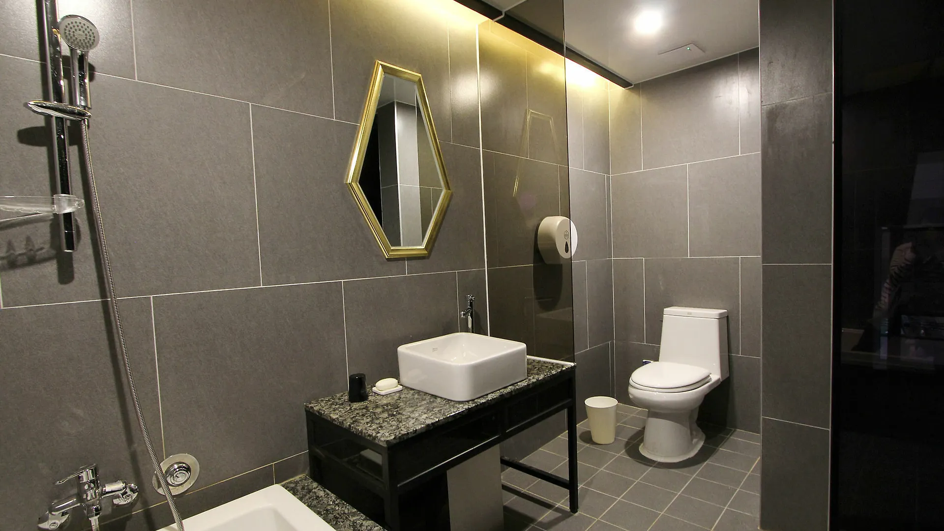 To Heaven Hotel Busan South Korea